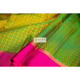 Emerald Green with pink plain border Kanjivaram Silk Saree - MIRASILKS Emerald Green with pink plain border Kanjivaram Silk Saree